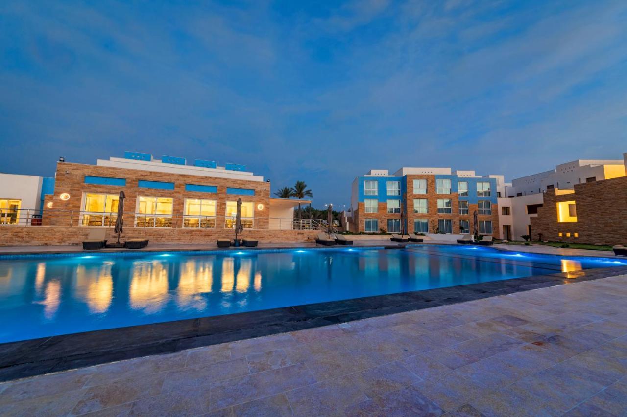 Luxotel Aqaba Beach Resort & Spa Only 15 Years Plus المظهر الخارجي الصورة